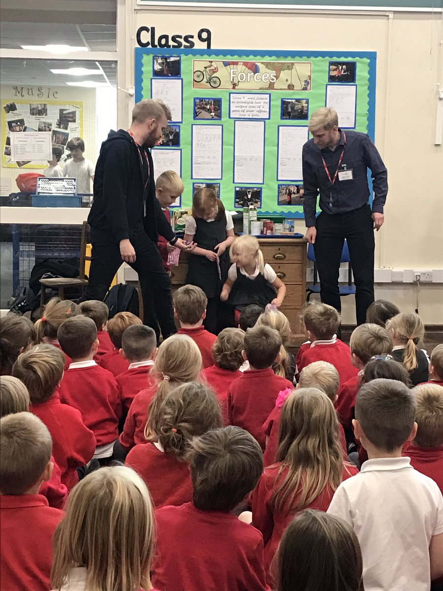 DringhousesPS's tweet photo. Thank you @York_YoYoTrust and @YorkFoodbank for a fantastic assembly this afternoon where we thought all about harvest and how we can and support and share with one another in the community #DringRE #harvest https://t.co/OZOH3HzQ6I