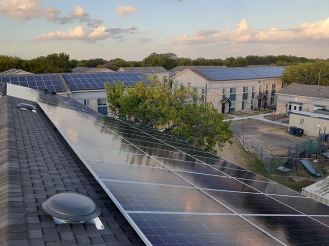 Our install team finished up multiple systems at Fairway Village in Austin, TX last week. 

Beautiful reflection. 

#SolarEnergy #Solar #AustinTX #solarindustry #RenewableEnergy