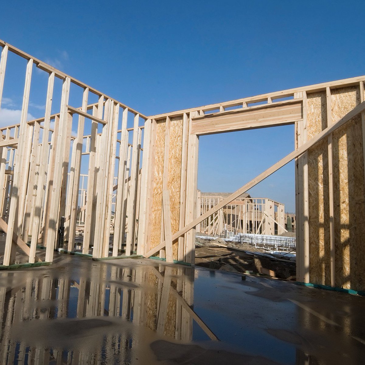 SMIhomes's tweet photo. #ModularMonday: This does not have to be your new home!!! Get quality construction with indoor-built modulars! Ask us for more information. #smihomes #modularhomes #buildingabetterway #custommodularhomes https://t.co/MiQfQToy1I