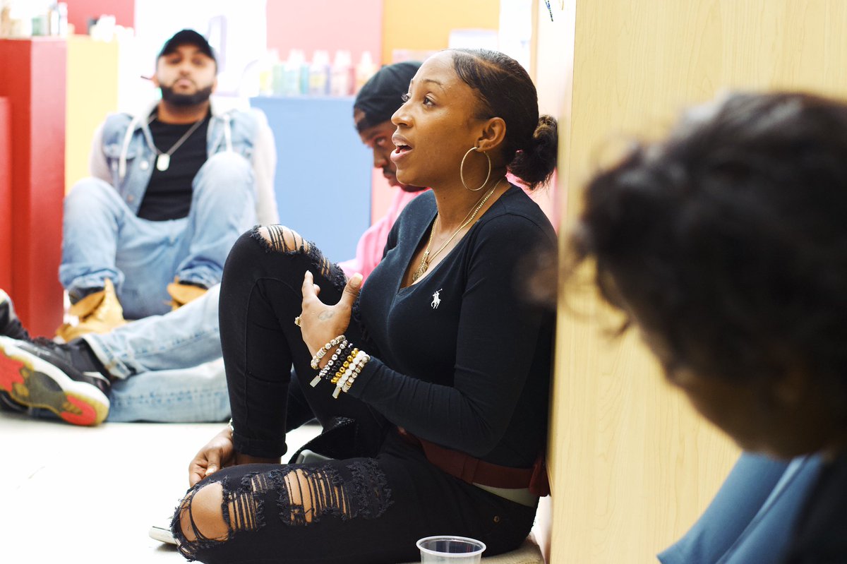 ByAnyReads's tweet photo. We met at Rituals + Ceremony in Brooklyn to chat about #FridayBlack by @NK_Adjei.

Powerful discussion 🙌🏾 https://t.co/wLzUrqkEcF