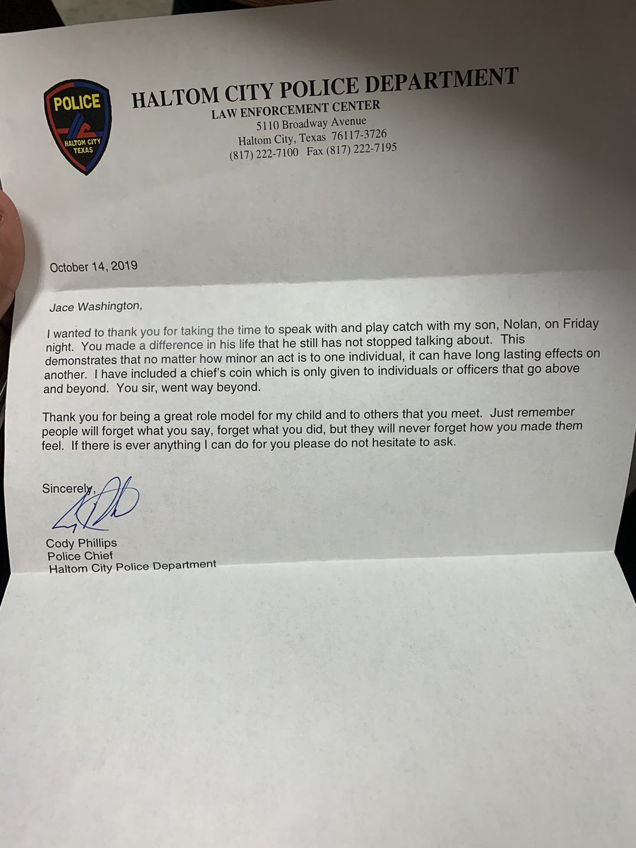 Just want to say thank you to the haltom police department for giving me a chief’s coin!❤️ Love doing things for this community!! Nothing never goes unseen!