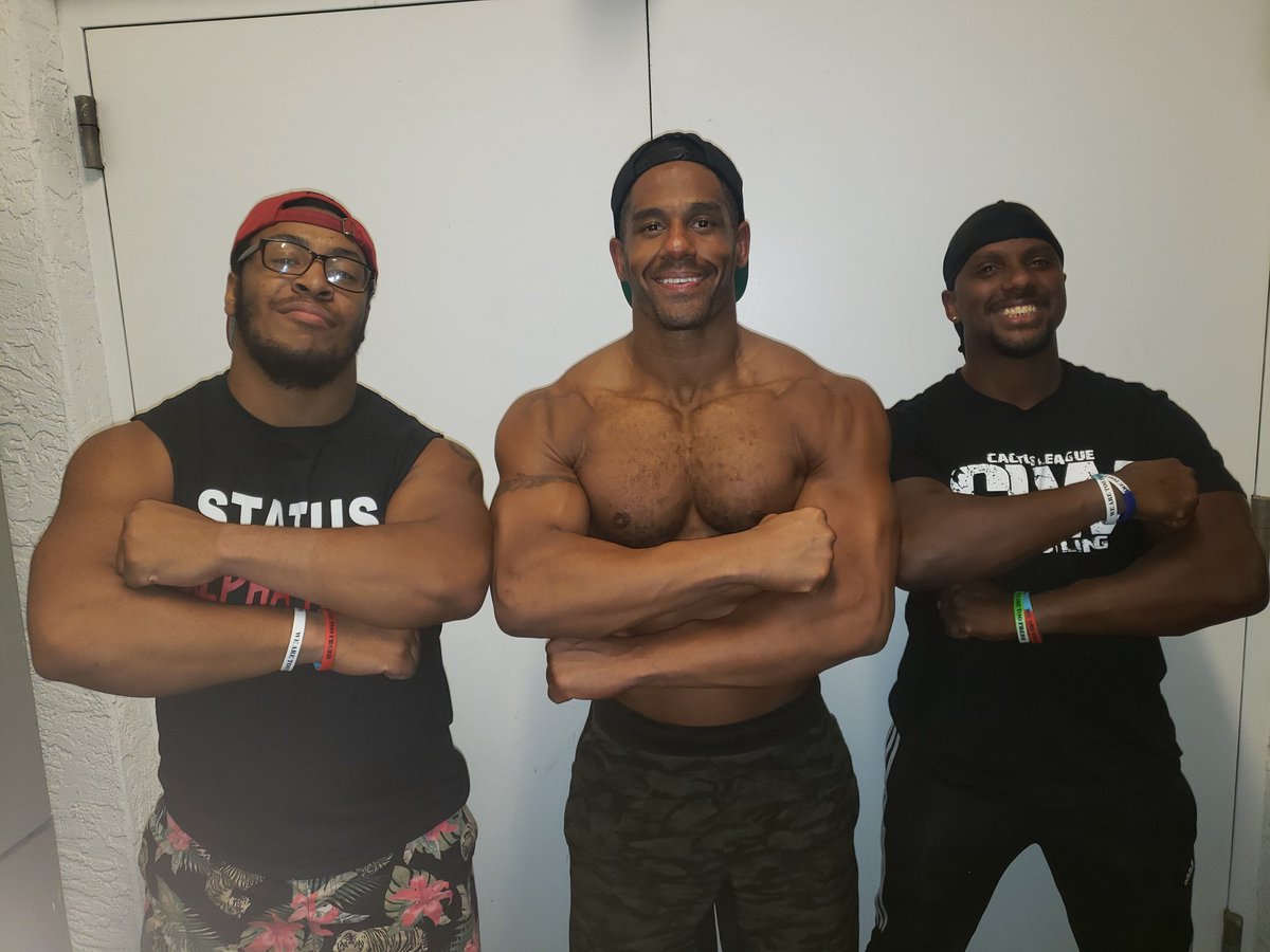 Profreshional2F's tweet image. #BlockTheHate is Moving Strong Through @realfredrosser &amp;amp; #CactusLeagueWrestling along side the Worlds Freshest Tag Team.

#ddrefresh #toofresh #JustTooFresh #2F #supportindywrestling #wrestling #prowrestling #indywrestling #Luchalibre #wwe #nxt #njpw #aew #apw #tagteamchampions