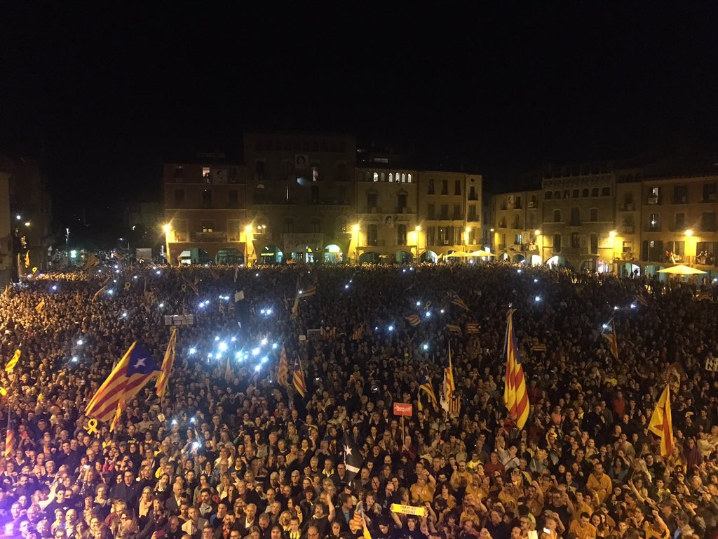 Vic, aquest vespre. <a href="/324cat/">3catinfo</a>