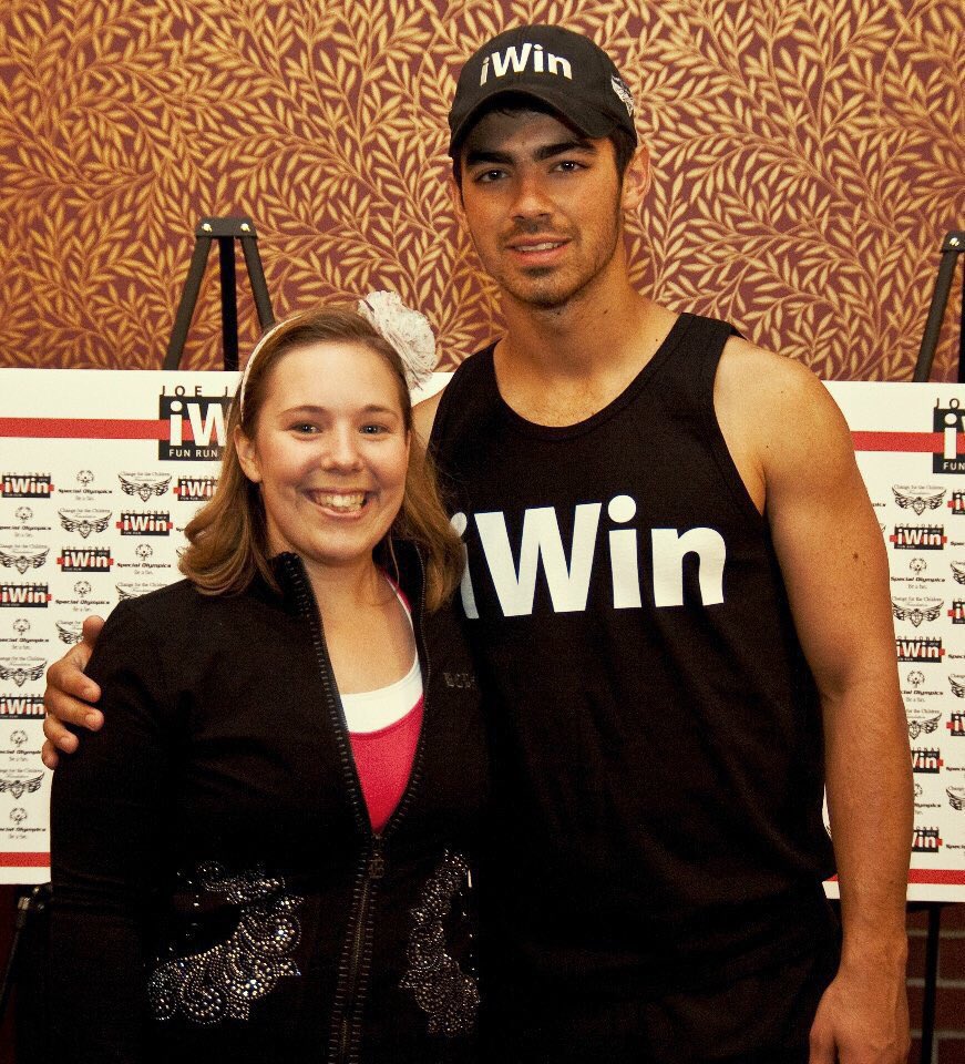 KarissaSwims's tweet photo. @joejonas @jonasbrothers Hi Joe - remember me from Special Olympics? I’m sorry I won’t be at your show tomorrow it’s @Golden1Center and the only seats left are too high and steep for me. I hope you have a good show. I’ll miss seeing you. #IStillWin https://t.co/2lJcfVWf3q