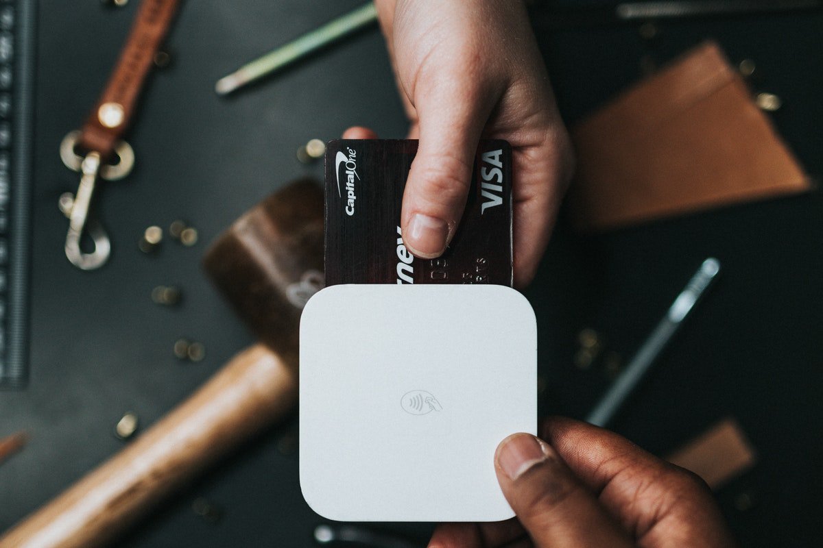 laurensonca's tweet photo. Reducing the average time-frame on payments, for your business will help with your overall business health. Start with a straight forward system, clear credit terms and good communication with customers.
#cashflow #smallbiz
Click here to find our more https://t.co/3KGB8VptLR