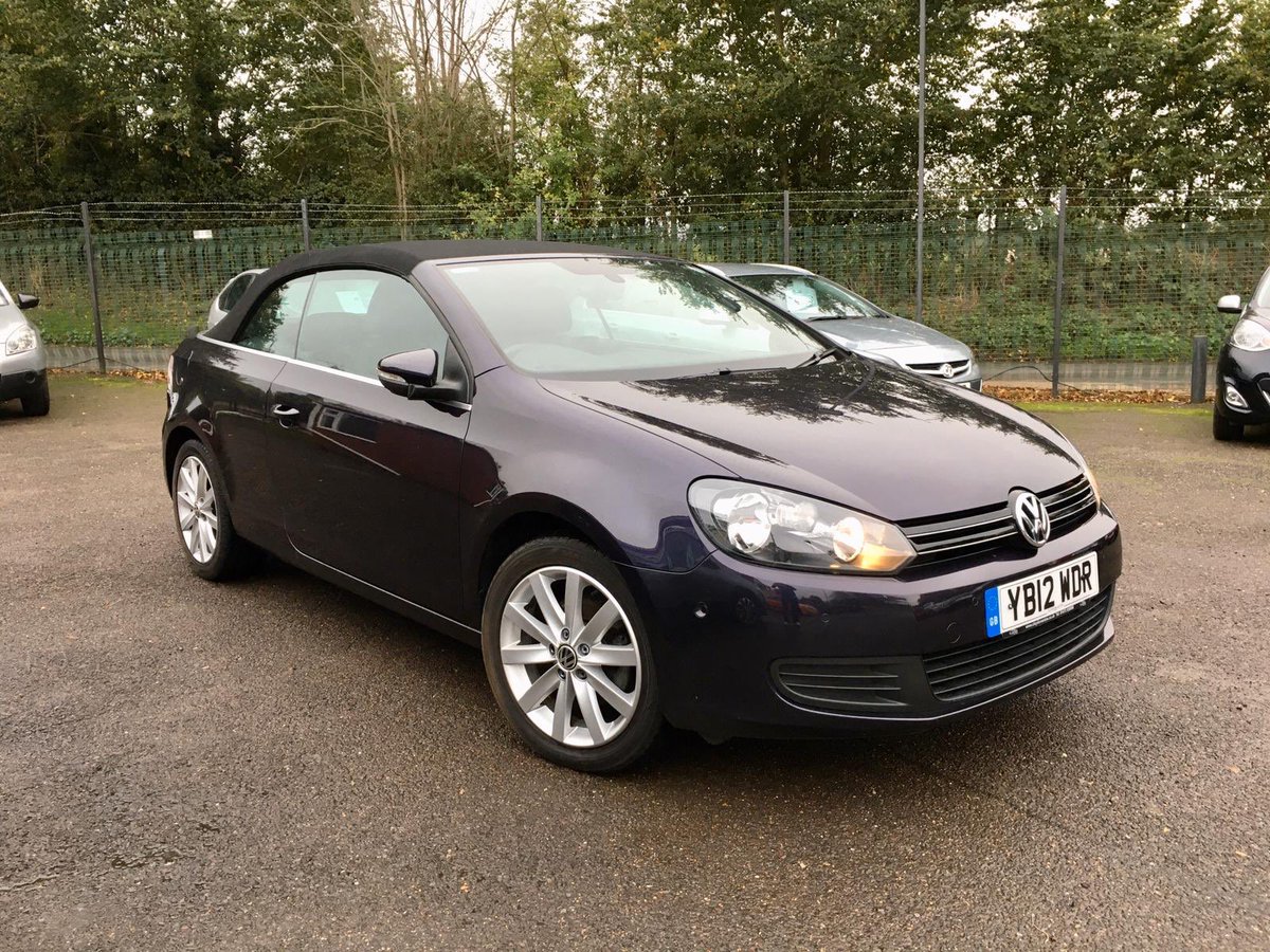 ClaydonAutos's tweet photo. #Volkswagen #Golf #vdubz #convertible #tdi #se #bluetechnology #satnav #carsales #claydonautos #baylhambranch #ipswich #suffolk #ip #visit https://t.co/TjW0WSqFMm or call 01473 830111 for more info #finance #available https://t.co/bzmkasCFYE