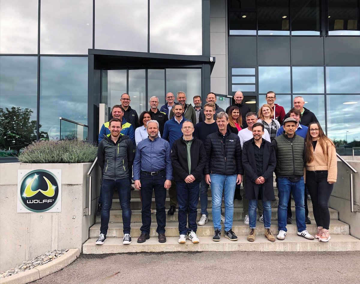 Wolff_NL's tweet photo. De #Wolff meeting van verleden week, op ons hoofdkantoor in #illsfeld, was succesvol. Samen hebben we mooie &amp; betere oplossingen bedacht met #WolffTools. 💪🏼 #future #solutions #Power https://t.co/ynsR6fE2jW