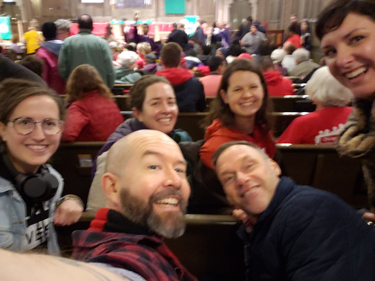 mrgdramaclass's tweet photo. So proud to be with my colleagues at the Chicago Teacher's Rally and March! #cps #chicagopublicschools #chicagoteachers #ctu #chicagoteachersunion #proudteacher #faircontractnow https://t.co/DpJZYh6rJE