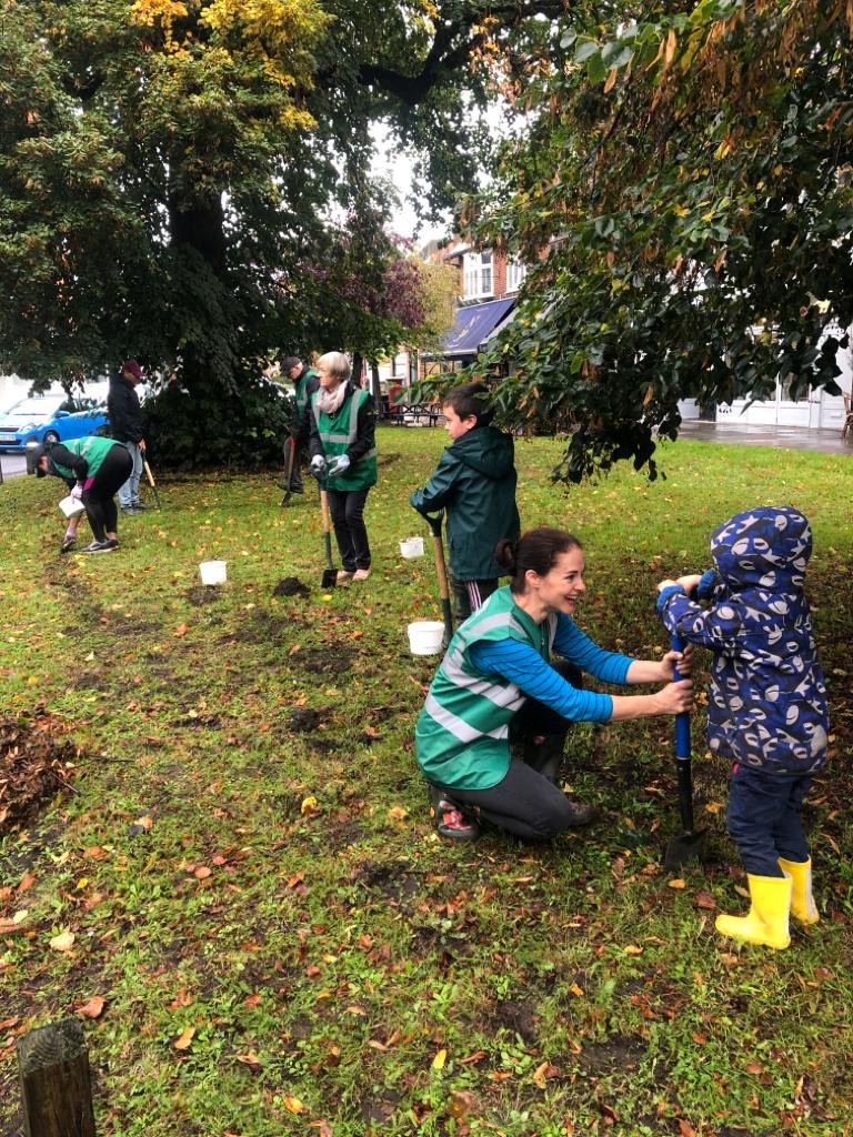 Thank you all for coming down to help with Bulb planting despite the rains. 

I’m sure Weybridge is going to have a beautiful floral display next Spring .

Looking forward to see you all again on Saturday, 19th October <a href="/2pm/">Two O'clock</a> at Oatlands recreation ground for Bulb planting.