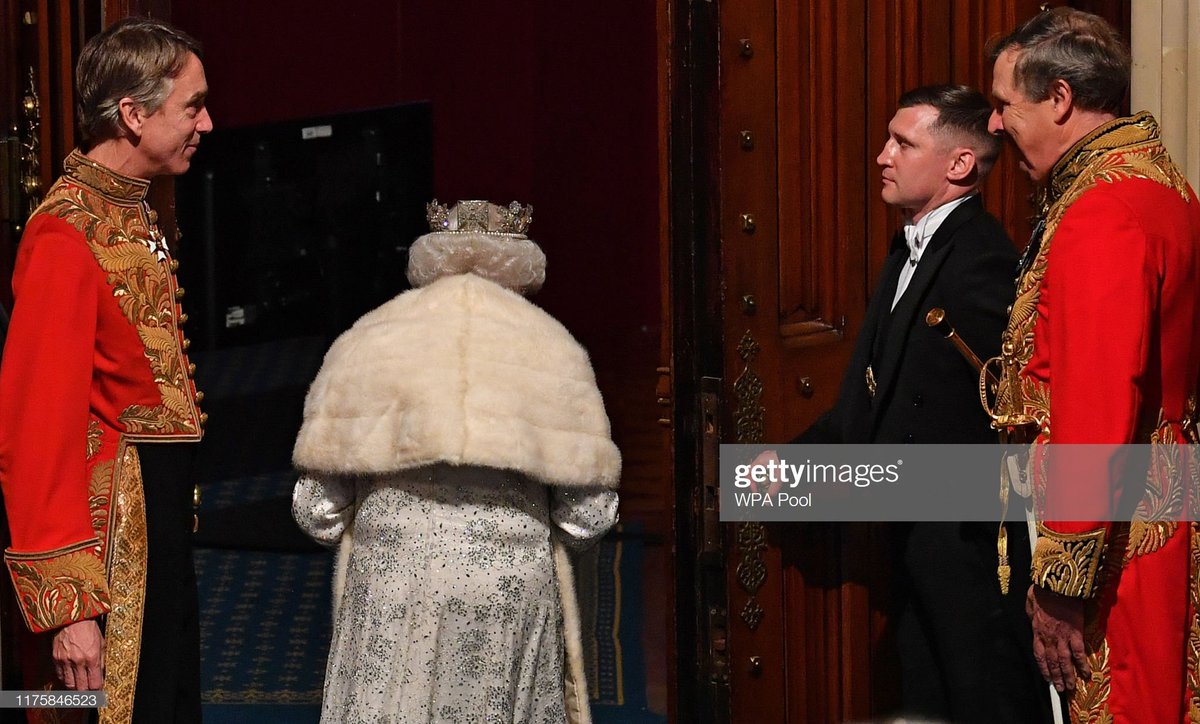 Mace on Twitter "RT RoyaleVision royal Queen Elizabeth II arrives