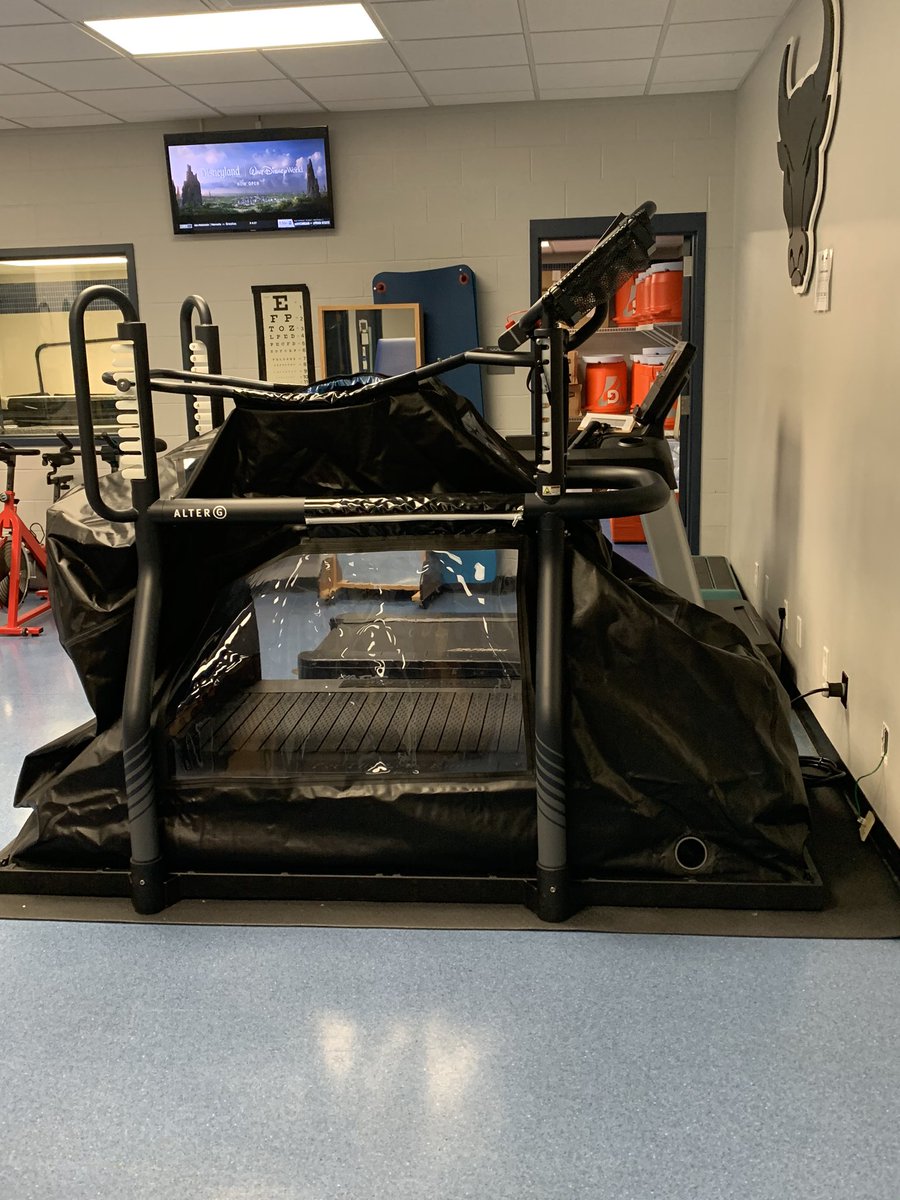BullsSportsMed's tweet photo. #upgrade Huge thanks to the @UBAthletics administration for continuing to support all aspects of our student-athlete’s healthcare. Rehabs just took a major step forward with the addition of an @Alter_G treadmill #UBhornsUP https://t.co/U6EEIJ7Zdz
