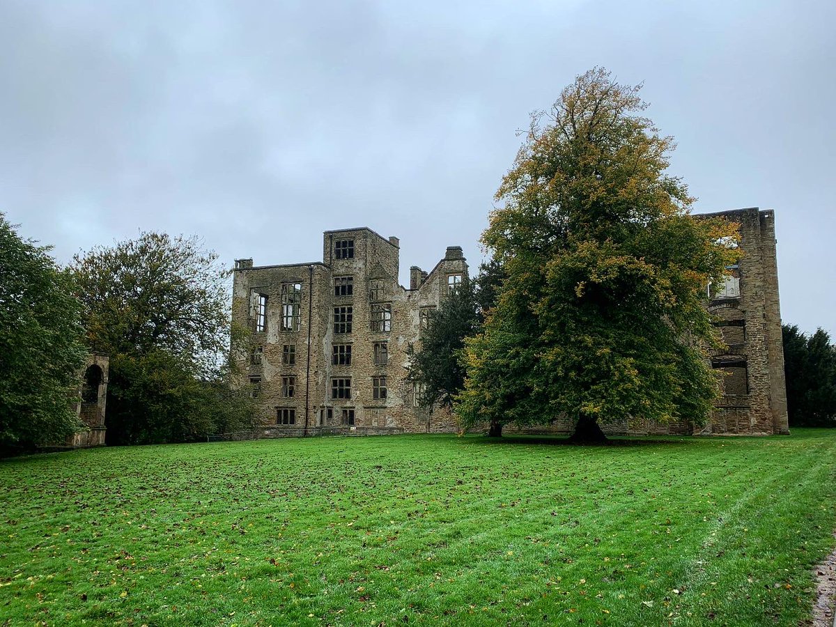 Jake_Alder's tweet photo. The remains of Hardwick Old Hall, Derbyshire
-
-
-
-
-
-
-
-
-
-
-
-
#travelblogger #travelphotography #travel #travelengland #englishheritage @EnglishHeritage #hardwickoldhall #ruins #hardwick #uk #derbyshire https://t.co/yWE352kikZ