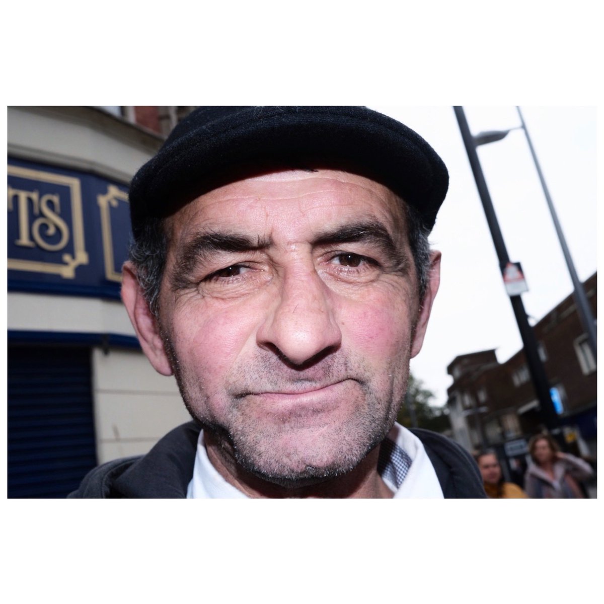 thebobbybeasley's tweet photo. King Edward St - Hull
#bjp1854 #documentinbritain #socialdocumentary #streetportrait #streetphotography https://t.co/0zolrq1gei