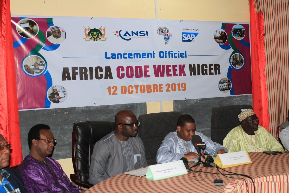 ACWNiger's tweet photo. Les objectifs pour cette année sont très ambitieux sur toute l'étendue du territoire Nigérien. Le lancement officiel de cette nouvelle édition était effectif samedi 12 Octobre à l'#INDRAP de #Niamey.
@AnsiNiger @AfricaCodeWeek @Jokkolabs @DigitalMougani https://t.co/AGFeJwImta