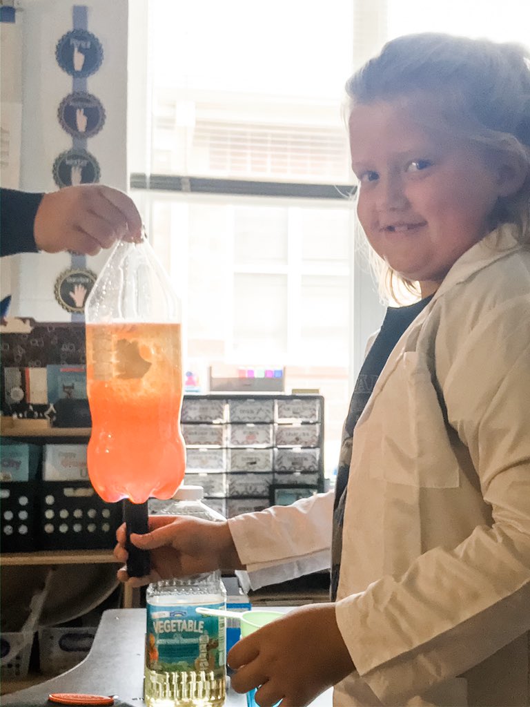 Mrs_Bowe's tweet photo. #ScientistOfTheWeek #WeLoveScience #1stIsOnPoint @FairOaksRanchES #WeAreFORES #WeAreBoerneISD @BoerneISD https://t.co/viJfJmxKF2