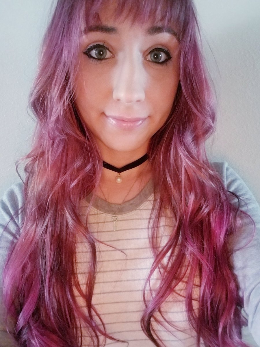 ImpishWaifu's tweet photo. Hello ❤ https://t.co/FklPdzULCB
