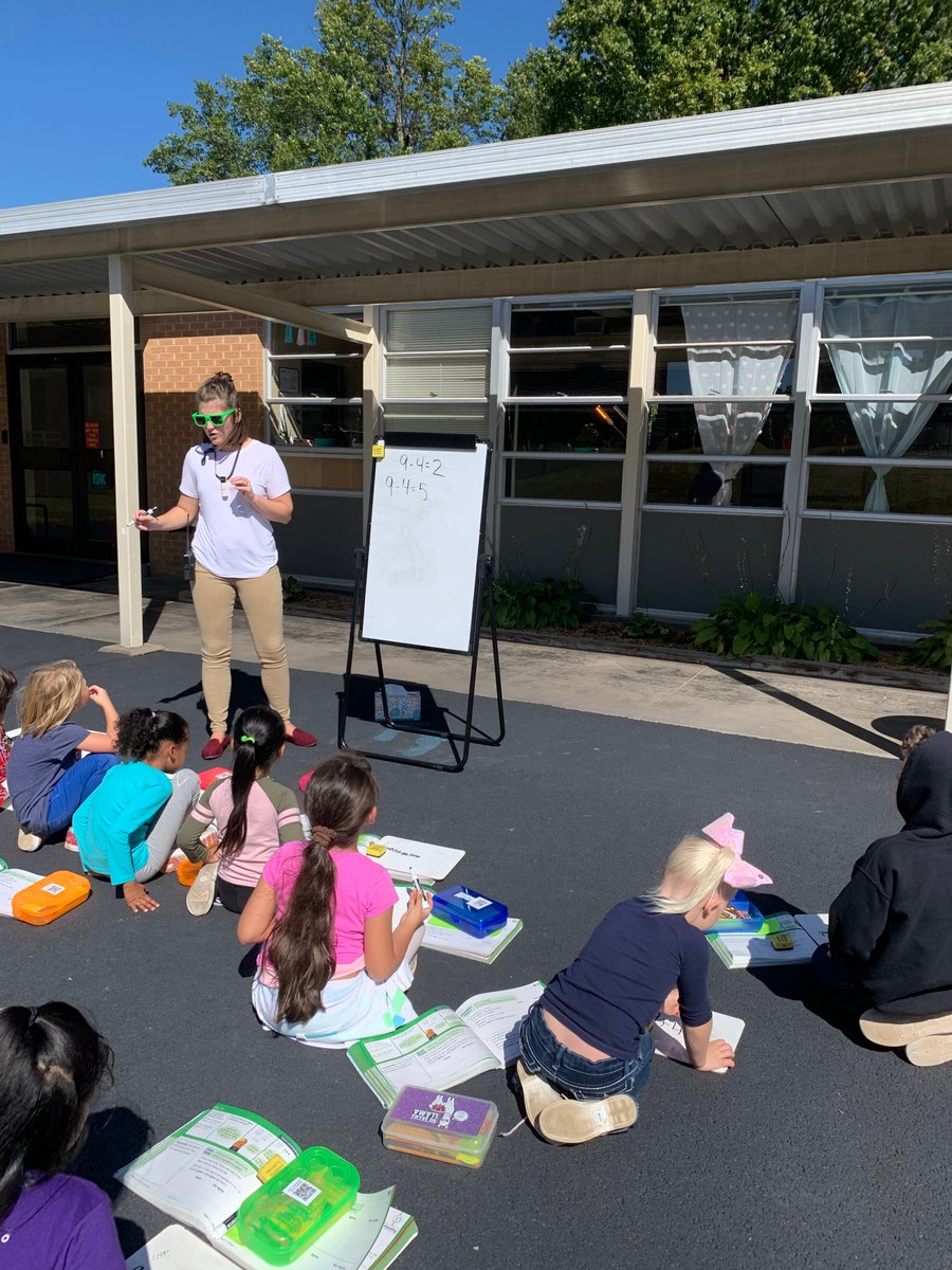 When I was in the classroom as a teacher, I loved going outside for any lesson (I made excuses to go outside).  I now love walking down the sidewalk and seeing classrooms learning outdoors on a beautiful day! @SouthNeosho <a href="/KKendlee/">Berkay Berksun Crypto</a>