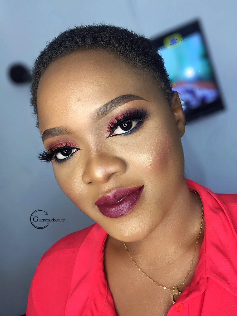 MisBukola's tweet photo. Products used:

Foundation: @Flawlessivy 
Powder: @classic
Eyeshadow: @NadeBeauty 
Lippie: @KlexBeauty 
Brushes: @klexbeauty
Brow pencil: @KlexBeauty 

Call &amp; WhatsApp 08026778561 to book an appointment with us😍😘 https://t.co/Qc89ZOEdMO