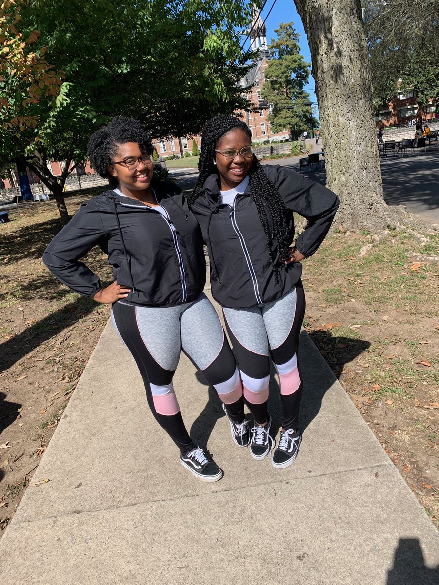 Fisk22C's tweet photo. It’s Twin Day👯‍♀️ https://t.co/YuAszJxUQt