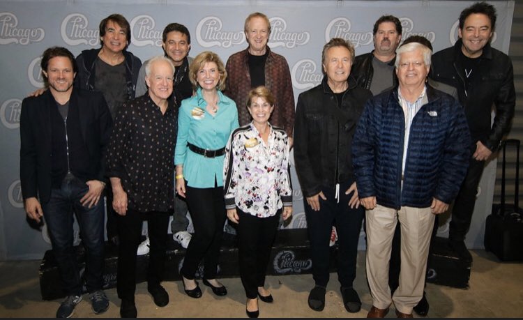 DianeTate's tweet photo. OMG!  What a show! We ❤️ all things @chicagotheband Love you all #BrettSimons @wallyreyesjr #JamesPankow @RamonYslas #LeeLoughnane @RobertLammSolo #KeithHowland @Loupardini @BrandonAmpMS GREAT JOB! https://t.co/2hyZwuz5BQ