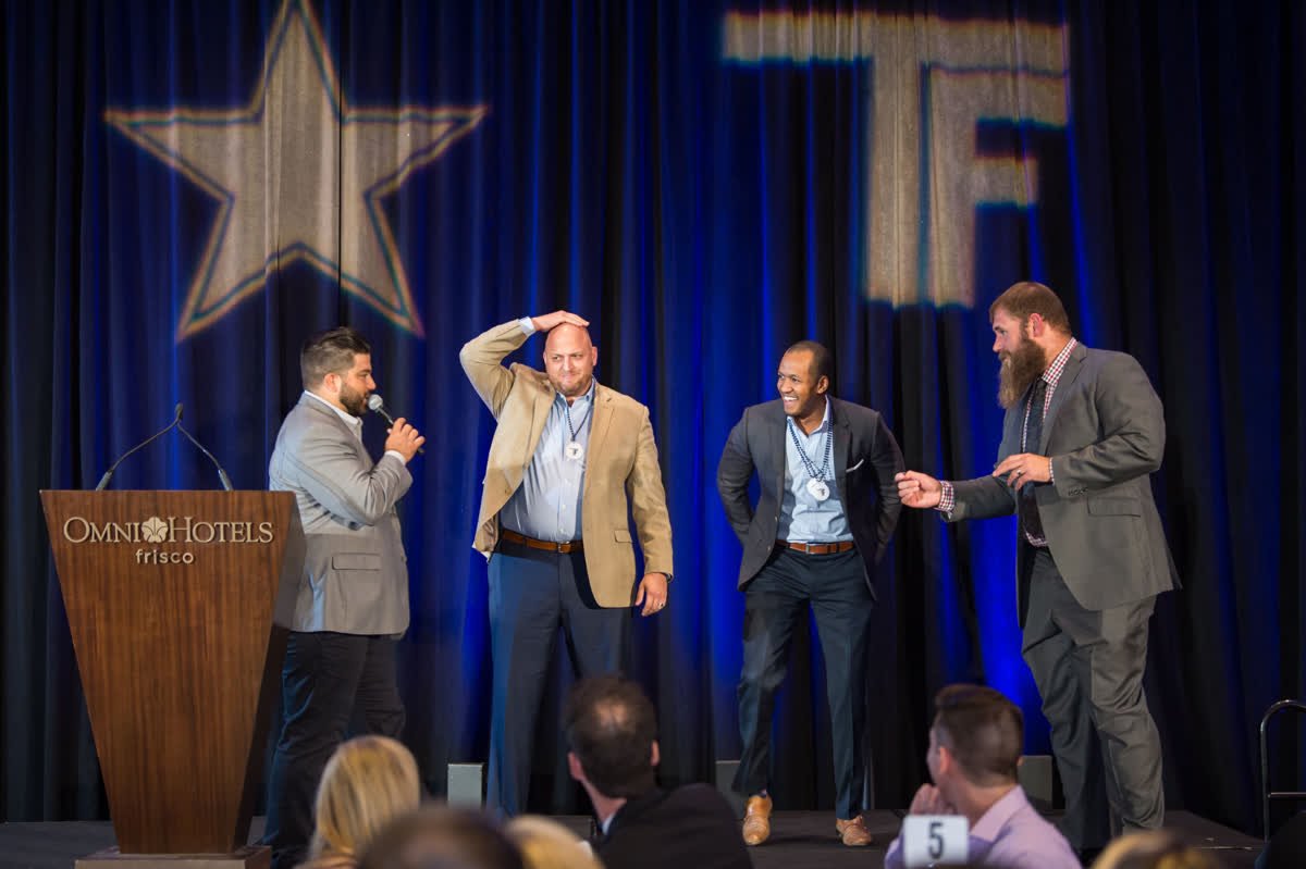 blockinghunger's tweet photo. Heads Or Tails?! #OneWeekAgo @tfrederick72 raised over $250,000 for his Blocking Out Hunger Foundation whose mission is to provide support of inner-city & low-income children throughout metro Dallas who struggle with hunger.
#BlockingOutHunger #DallasCowboys #TravisPantry https://t.co/XrSjmJhKGX