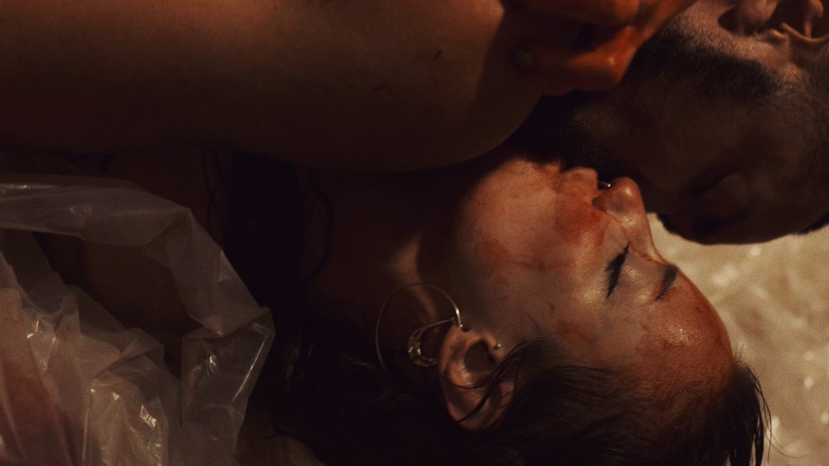 Four Chambers tweet media