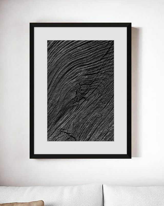 Treacle_Art's tweet photo. Black and white, much like today’s sky
.
Available to order with FREE UK delivery
.
.
.
.
#huffpostgram #bnwlas #bwlovers #dailydecordetail #wallsneedart #bw_society #bnw_captures #moodygrams #inspiremyfeed #noir_shots #artfinder #modernart #startwiththe… https://t.co/3vxmjPhJKq https://t.co/74OXrmpMZb