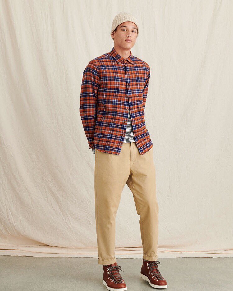 graeomaha's tweet photo. Flannel selections for Fall 🍁 from Alex Mill + more new arrivals this Monday! #graeclothing #shoplocal #omahaboutique #mensfashion #mensboutique #alexmill #flannelsformen #mondayvibes #repost https://t.co/qJI8H4Zokc