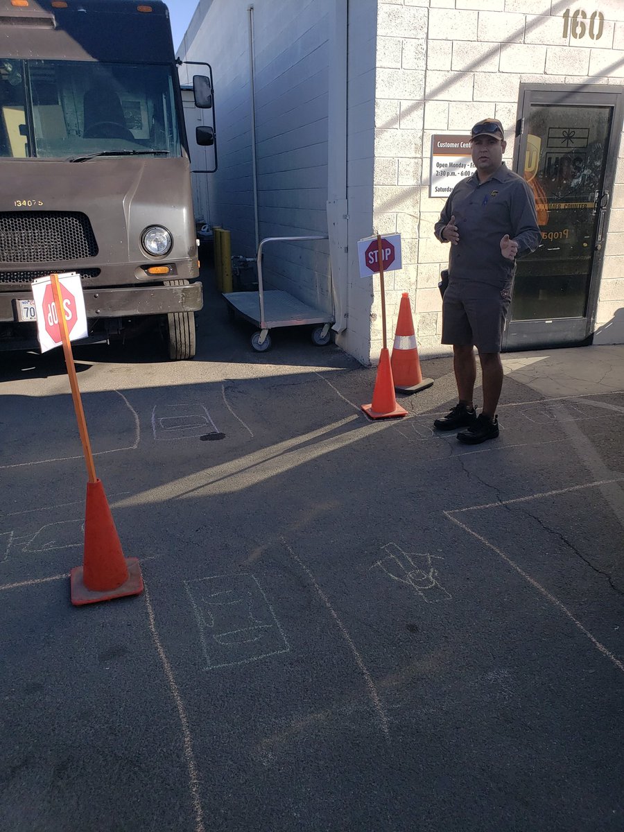 UPS El Centro tweet media