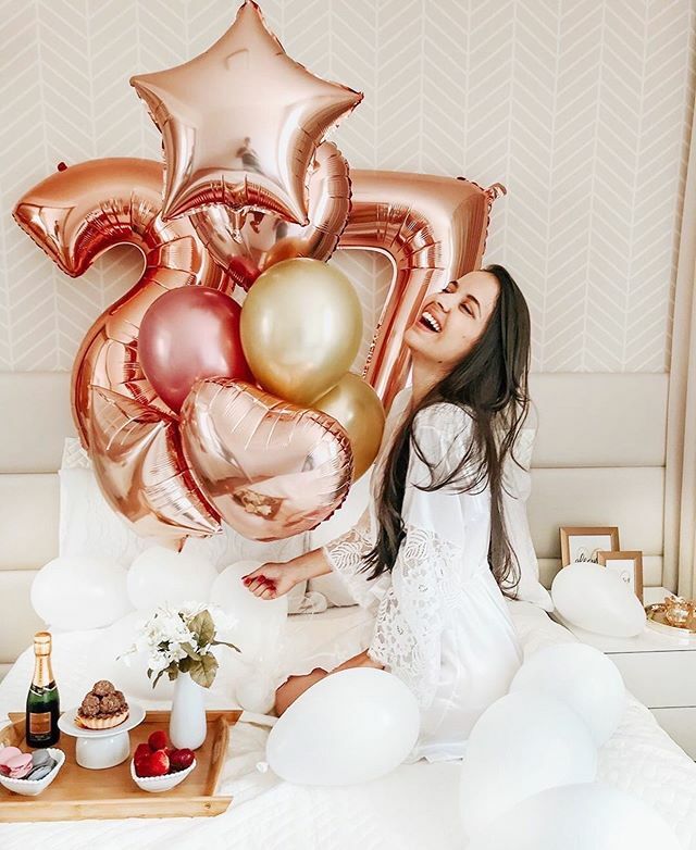 bdayboxco's tweet photo. Od razu daj ❤️ i pomóż zwiększyć zasięgi tego posta, by dotrzeć do wielu z Was! #zrobciehalas 📣⁠ Poruszamy ważny temat - TEMAT PEWNOŚCI SIEBIE!⁠ Jeśli kiedykolwiek miałaś problem z pewnością siebie, PRZECZYTAJ POST DO KOŃCA! Jeśli nie, możesz sobie o… https://t.co/k7LwCeCKwX https://t.co/kkZ3nRFcUw