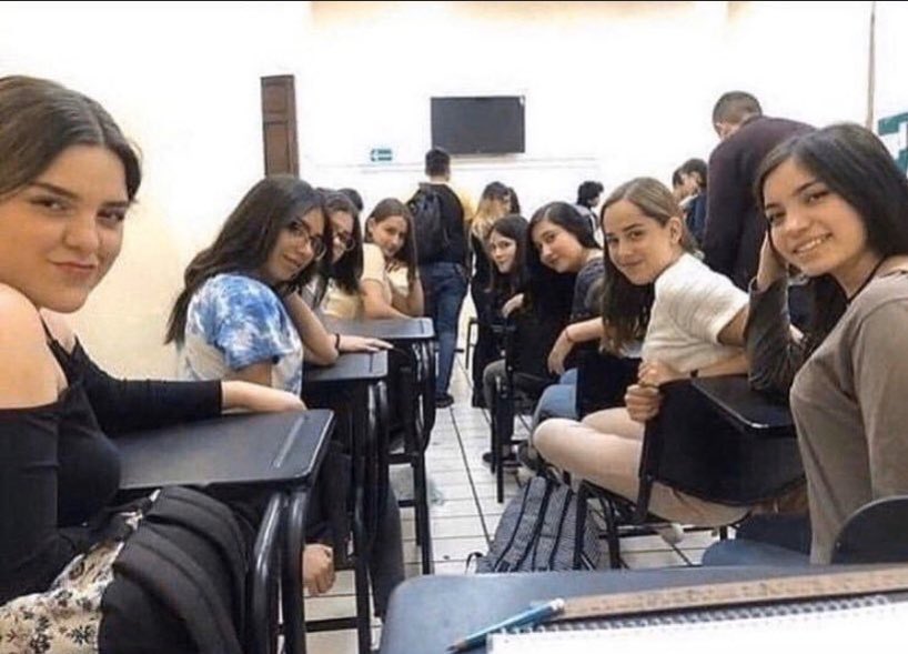 Yetinh0's tweet photo. when i tell the class i play for @DutWanderers https://t.co/YEkTxqNaHH