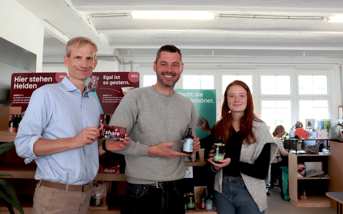 In the season premiere, <a href="/SebStricker/">Sebastian Stricker</a> of @share_Berlin &amp; <a href="/ShareTheMealorg/">ShareTheMeal - UN World Food Programme</a> shares his thoughts on social entrepreneurship + how he got his idea to go viral without a marketing budget. Listen now to learn how your 🍫 can help fight global hunger - spoti.fi/2IOlEEx