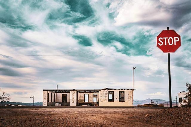HallsworthHelen's tweet photo. Anyone know the history of this place? What it used to be?  Route 66 in the Mojave Desert, Ludlow, California.
.
.
.
.
.
#raw_abandoned #abandoned_addiction #abandoned_world #lostplaces #backroad_visions #abandonedplaces #roadsideamerica  #exploreeveryth… https://t.co/vxEcVzVMdG https://t.co/ykJNeCMRmj