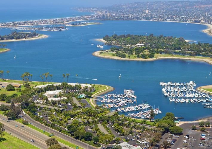 BrigeBarn's tweet photo. Planning my upcoming trip to San Diego and I’m staying at The Dana on Mission Bay! Who’s looking to travel? ... https://t.co/DCMEvzmIKy https://t.co/kRddvdt4E5