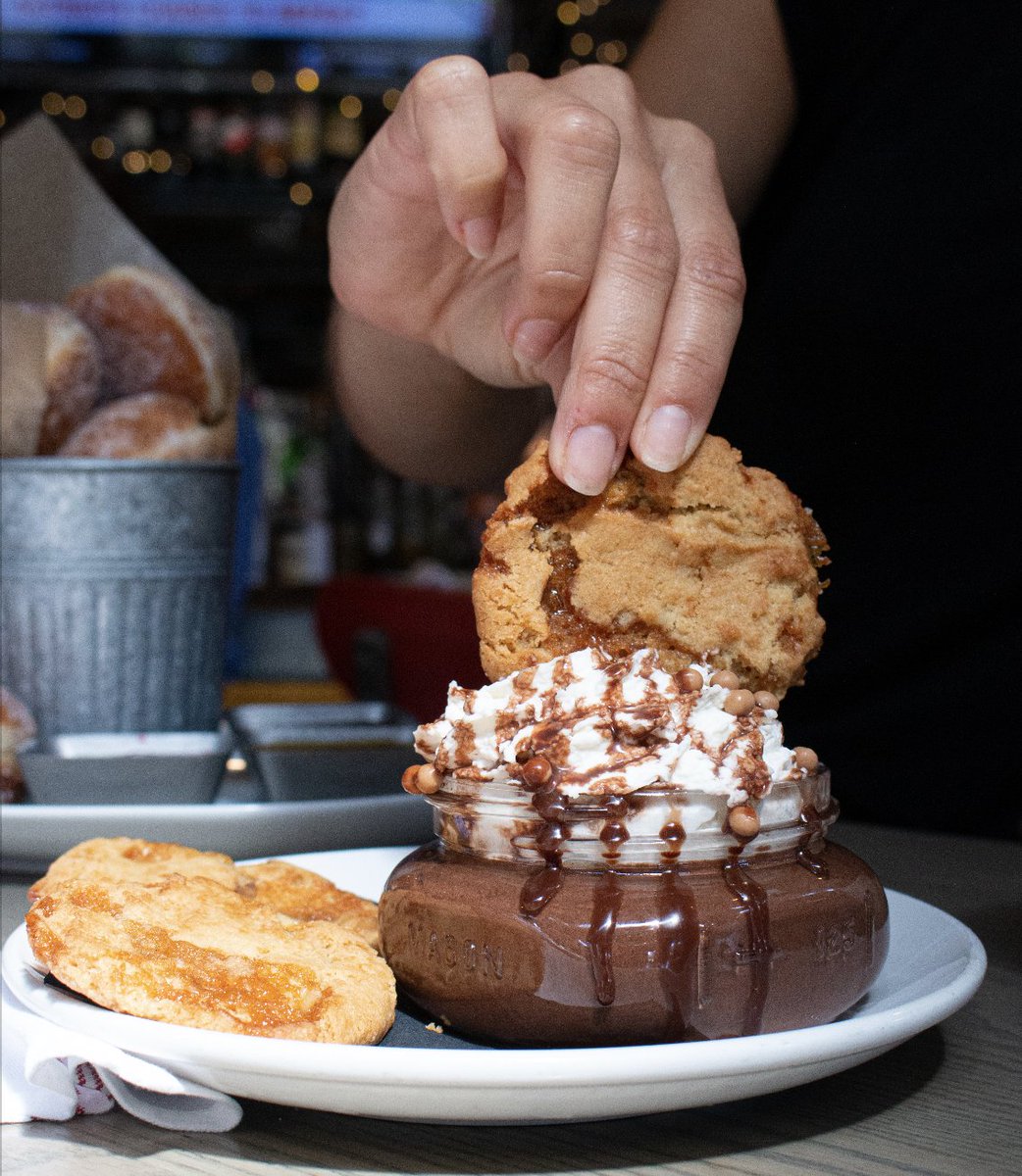 Bar Siena tweet media