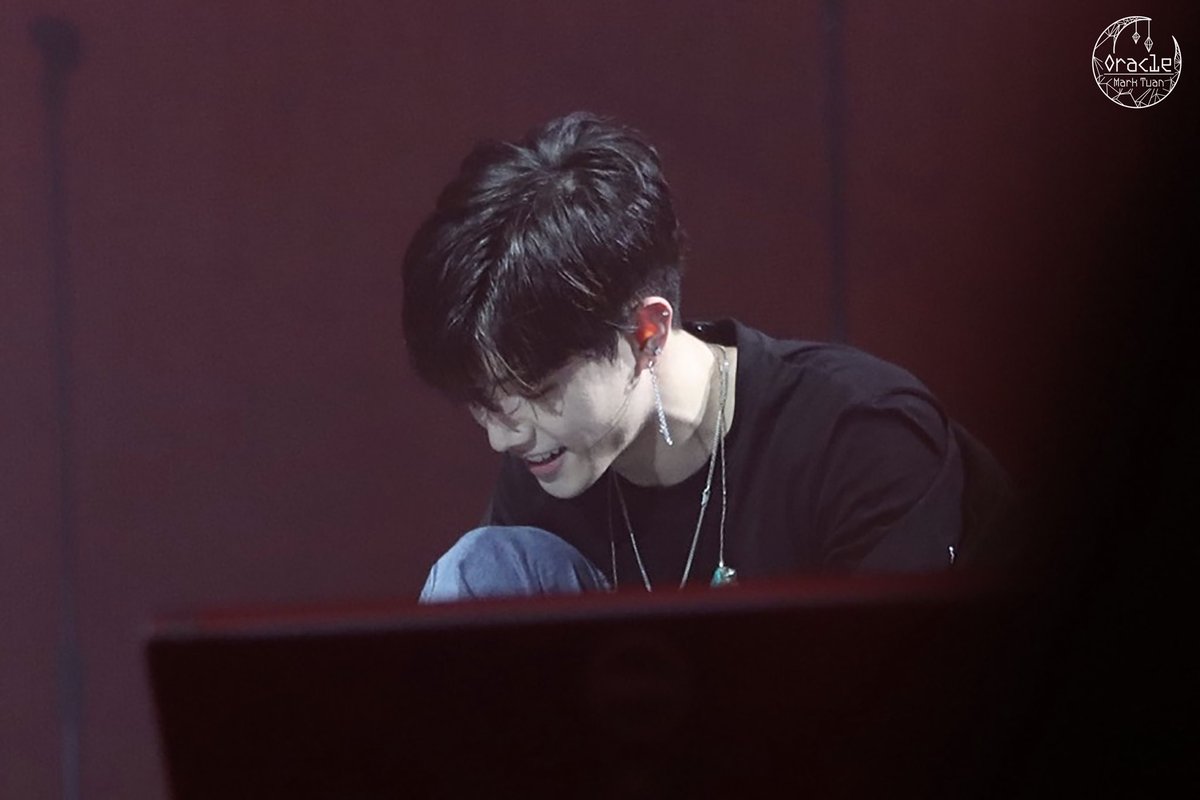 OracleMarktuan's tweet image. 191011 GOT7 Spinning in London
cute boy💚

#Mark #마크
#GOT7   #캇세근
#GOT7WORLDTOUR  
#GOT7_KEEPSPINNING  
#GOT7inLondon