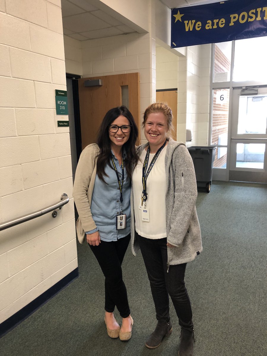 SouthMeadows5's tweet photo. Thank you to our Teacher Leaders for today’s Professional Development! #SMEmpowers https://t.co/TwVIPmxksq