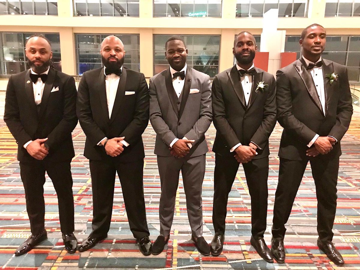 DCincoDeMayoKid's tweet image. 𝟣𝟧 𝒴𝑒𝒶𝓇𝓈 𝒶 𝒩𝓊𝓅𝑒!

We embarked upon a journey together not knowing that it would keep us bonded together for life. Grateful for these amazing men who I am proud to call BROTHER! 

#NuPiMADE #Fall04 #Kappaversary

                    P.H.O.E.N.I.K.S