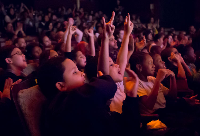 V The Show tweet media