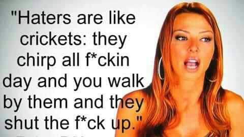 reeves_shell's tweet image. Yup I have plenty 😂
#ohwell #laughter #MondayMood 
#mondaythoughts