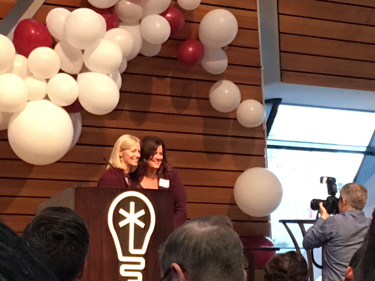 lisahcrump's tweet image. Congrats Angie Conley ⁦@abilitech⁩ Top Woman-led Startup! Presented by ⁦@SofiaFund⁩ partner ⁦@joylindsaymn⁩. Tremendous to see women make up 43% of the great MN Cos this year.