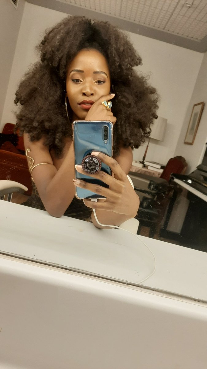 Tina Masawi tweet media