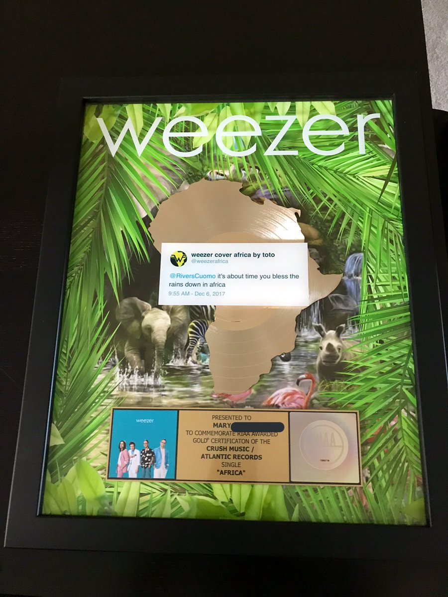It's been a while, man, life's so rad. Huge thank you to @weezer for sending me a gold record in honor of the certification of the song, this was absolutely crazy!
#WeezerCoverAfrica