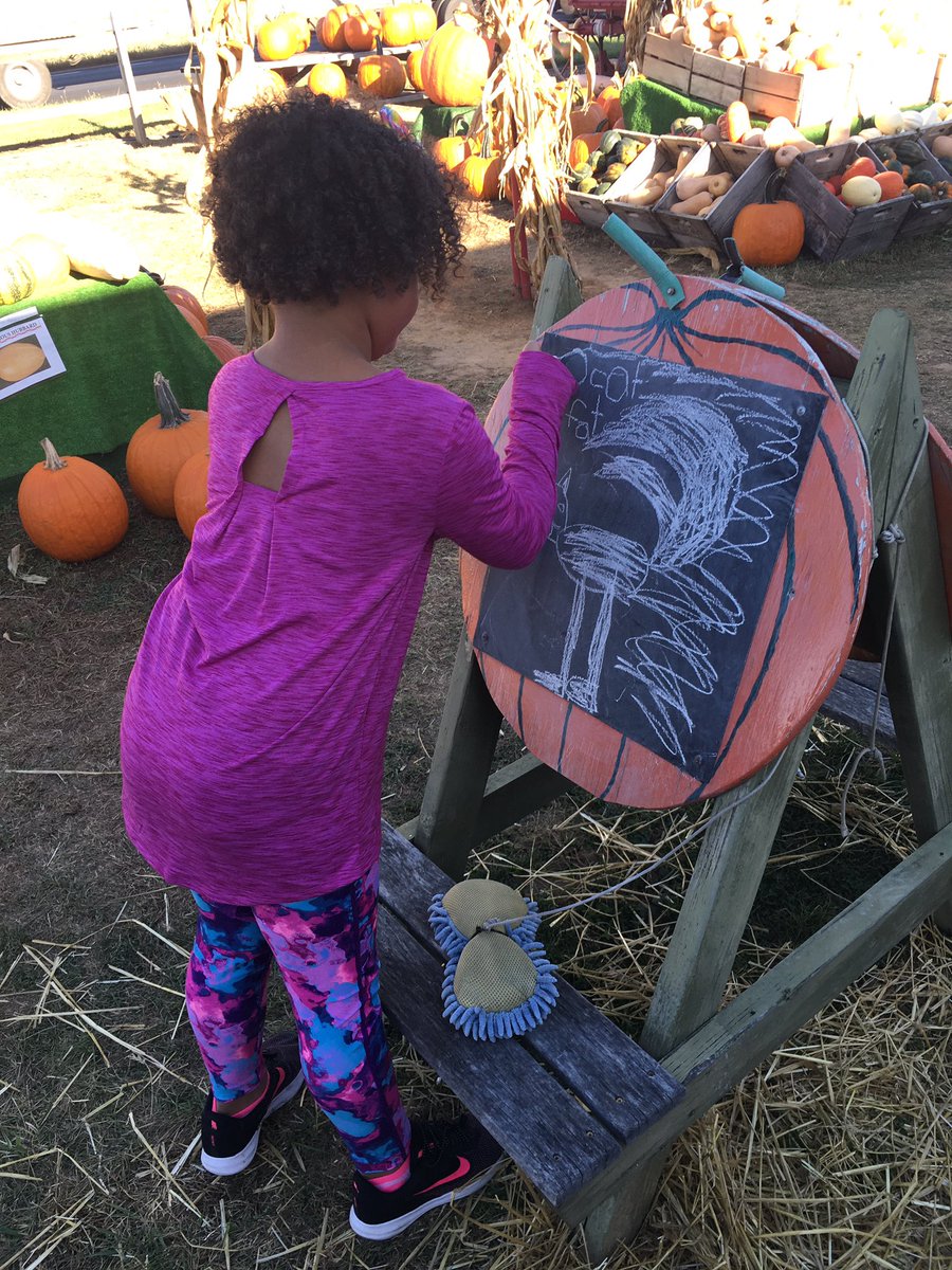 Coach_Choppy's tweet photo. #tinyburke pumpkin picking time! No practice + mommy still at work= Daddy daughter turn up on this gorgeous mid-October day. https://t.co/BwK73oOTKe