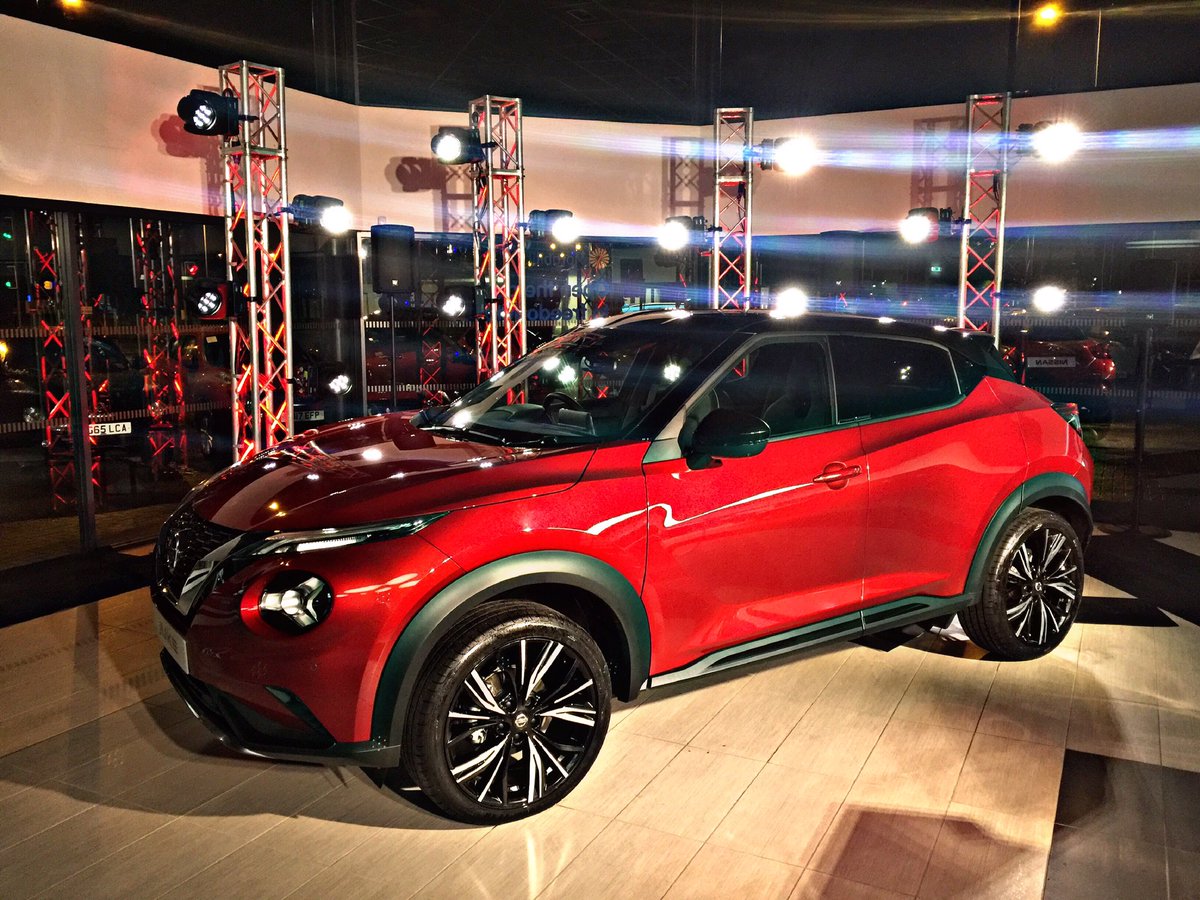 Loving the new <a href="/NissanUK/">NissanUK</a> Juke - awesome VIP #jukepreview launch event at <a href="/evanshalshawuk/">Evans Halshaw</a> #Middlesbrough .
#juke #nissan #launch #intelligentmobility