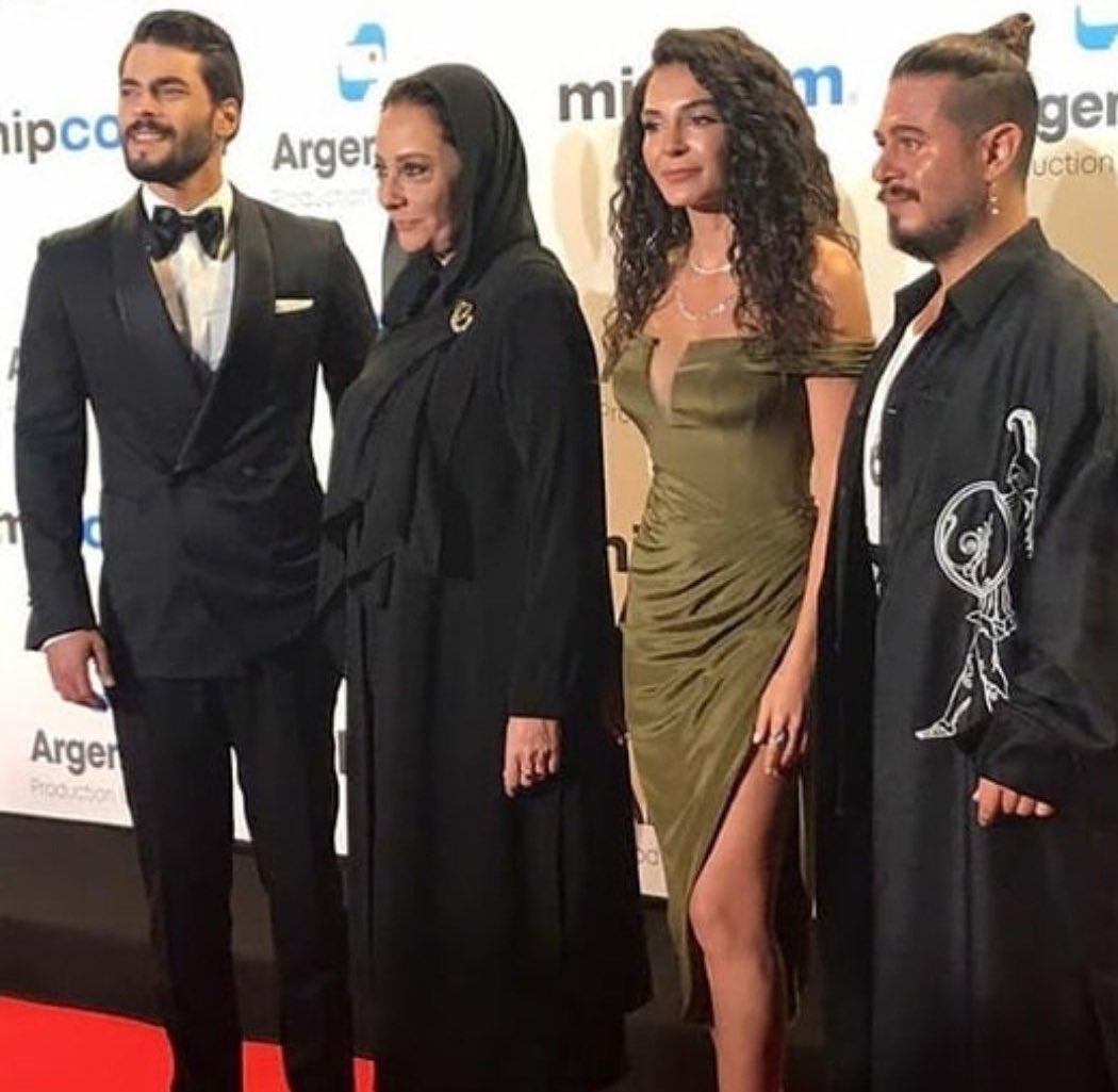 HaqueRubi's tweet photo. #AkınAkınözü #EbruŞahin #MiranAslanbey #ReyyanŞadoğlu #Hercai
#MIPCOM2019 #Cannes2019 @HercaiDizi @akinakinozuu @rebrusahin 🦋🧿 #UlaşTunaAstepe #iremhelvacıoğlu #TahirKaleli #NefesKaleli #SenAnlatKaradeniz #MIPCOM2018 🌍📽💻#Cannes2018 @SenAnlatKdeniz 🌊 https://t.co/tQ5wyiKJN6
