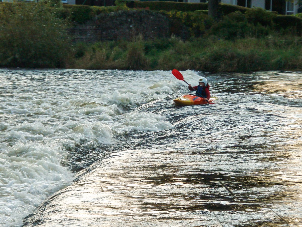 niallmilner's tweet photo. So this weekend I got to properly share one of my biggest passions with the kids. They were awesome #prouddad #notsorry #takeitslowly #canoethenkayaks
#Tweedtastic #AutumnGold @scottishcanoe https://t.co/gedk2jchWD