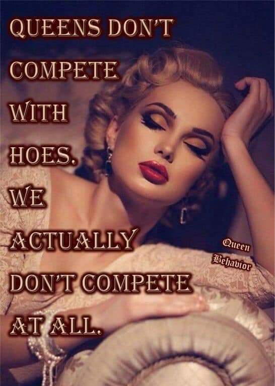 reeves_shell's tweet image. I'm a queen 😂 queen bitch 😘 hoes r hoes 🤮
#mondaynight #MondayMood