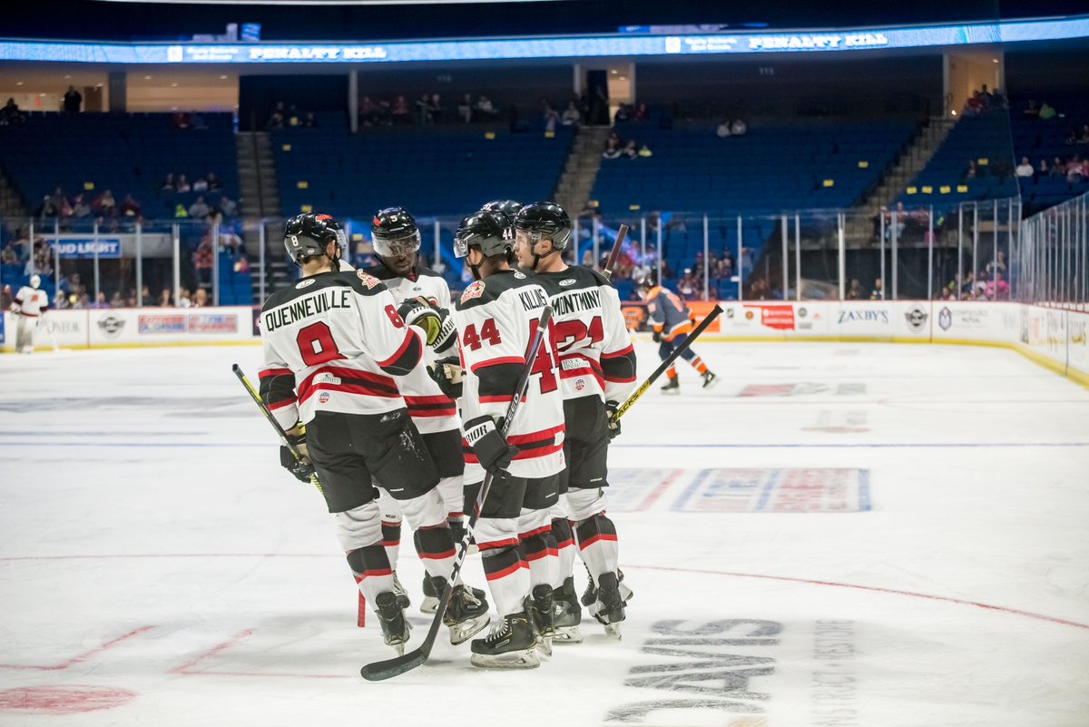 Montminy2020's tweet photo. First W for the boys! 👊 #GORUSH #echl https://t.co/7PhssGo7Cs