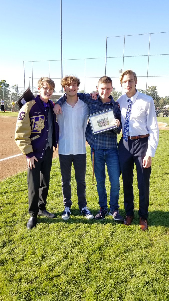 <a href="/TBHS_XC/">TBHS Cross Country</a> Cross Country Seniors #Seniornight